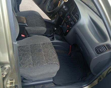 Деу Сенс 2007 у Синельниковом на Automoto.ua Зелений Деу Сенс, об'ємом двигуна 1.4 л та пробігом 72 тис. км за 2250 $, фото 15 на Automoto.ua