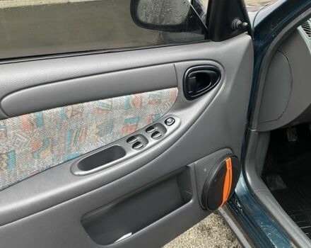 Зеленый Дэу Сенс, объемом двигателя 1.6 л и пробегом 290 тыс. км за 1499 $, фото 7 на Automoto.ua