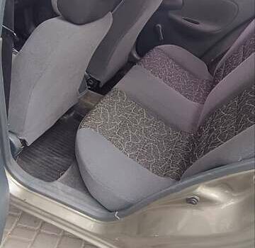 Зеленый Дэу Сенс, объемом двигателя 1.3 л и пробегом 109 тыс. км за 2100 $, фото 2 на Automoto.ua