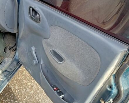 Деу Сенс 2007 у Славянске на Automoto.ua Зелений Деу Сенс, об'ємом двигуна 1.3 л та пробігом 256 тис. км за 1700 $, фото 4 на Automoto.ua