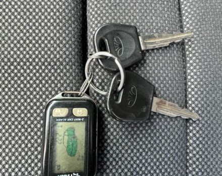 Зеленый Дэу Сенс, объемом двигателя 1.6 л и пробегом 258 тыс. км за 2399 $, фото 11 на Automoto.ua