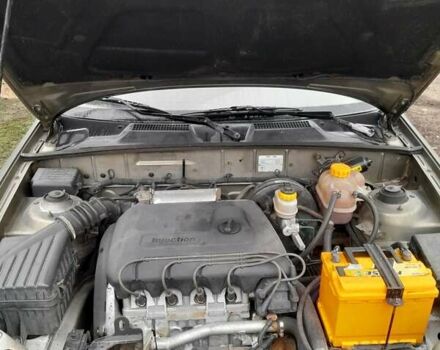 Зеленый Дэу Сенс, объемом двигателя 1.3 л и пробегом 108 тыс. км за 2000 $, фото 1 на Automoto.ua