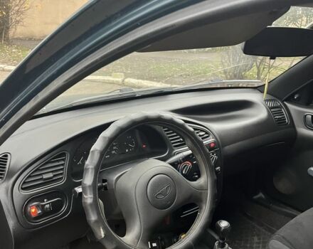 Зелений Деу Сенс, об'ємом двигуна 1.4 л та пробігом 250 тис. км за 1750 $, фото 4 на Automoto.ua