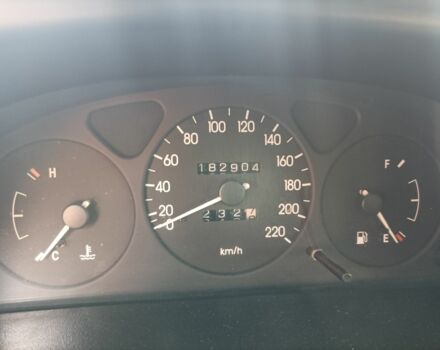 Зелений Деу Сенс, об'ємом двигуна 1.4 л та пробігом 183 тис. км за 2361 $, фото 7 на Automoto.ua