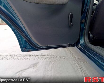 Зеленый Дэу Сенс, объемом двигателя 1.3 л и пробегом 185 тыс. км за 2750 $, фото 7 на Automoto.ua