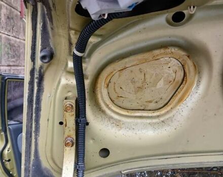 Зеленый Дэу Сенс, объемом двигателя 0 л и пробегом 135 тыс. км за 2500 $, фото 11 на Automoto.ua