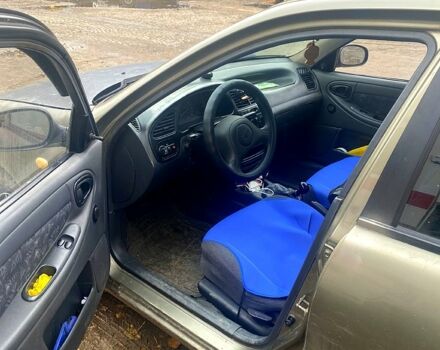 Зеленый Дэу Сенс, объемом двигателя 1.3 л и пробегом 173 тыс. км за 1500 $, фото 6 на Automoto.ua