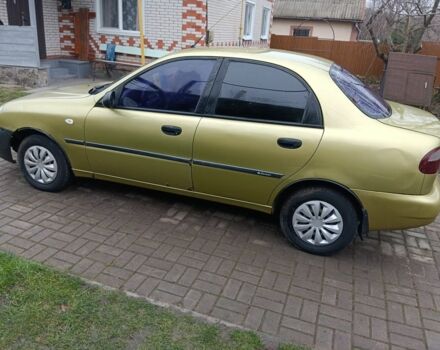 Зеленый Дэу Сенс, объемом двигателя 1.3 л и пробегом 200 тыс. км за 1300 $, фото 1 на Automoto.ua