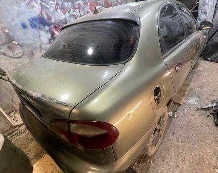 Зеленый Дэу Сенс, объемом двигателя 2 л и пробегом 300 тыс. км за 850 $, фото 1 на Automoto.ua