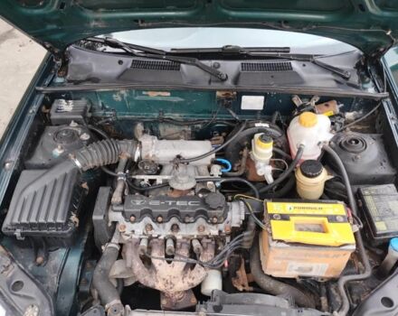 Зелений Деу Сенс, об'ємом двигуна 1.5 л та пробігом 200 тис. км за 899 $, фото 3 на Automoto.ua