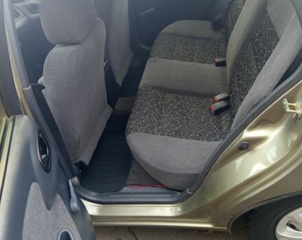 Деу Сенс 2007 у Синельниковом на Automoto.ua Зелений Деу Сенс, об'ємом двигуна 1.4 л та пробігом 72 тис. км за 2250 $, фото 13 на Automoto.ua