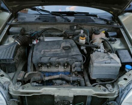 Зеленый Дэу Сенс, объемом двигателя 1.4 л и пробегом 180 тыс. км за 2200 $, фото 10 на Automoto.ua