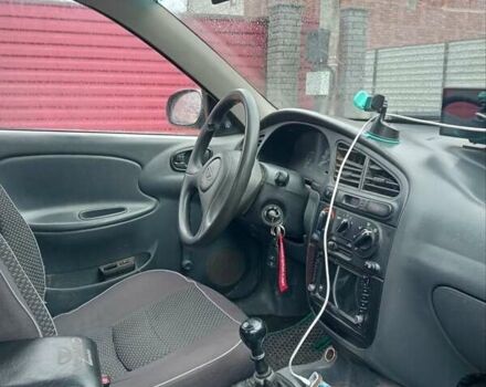 Зеленый Дэу Сенс, объемом двигателя 1.5 л и пробегом 250 тыс. км за 1250 $, фото 1 на Automoto.ua