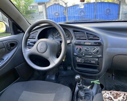 Зеленый Дэу Сенс, объемом двигателя 1.5 л и пробегом 340 тыс. км за 2100 $, фото 3 на Automoto.ua