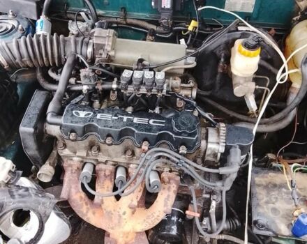 Зеленый Дэу Сенс, объемом двигателя 1.6 л и пробегом 24 тыс. км за 710 $, фото 4 на Automoto.ua