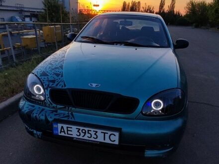 Дэу Сенс 1999 в Кривом Роге на Automoto.ua Зеленый Дэу Сенс, объемом двигателя 1.5 л и пробегом 270 тыс. км за 2400 $, фото 1 на Automoto.ua