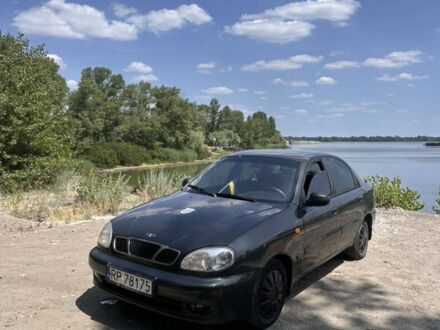 Деу Сенс 2000 у Кам'янське (Дніпродзержинськ) на Automoto.ua Зелений Деу Сенс, об'ємом двигуна 0 л та пробігом 235 тис. км за 950 $, фото 1 на Automoto.ua