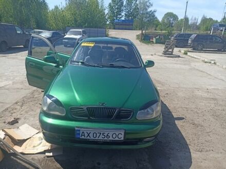 Деу Сенс 2001 у Изюме на Automoto.ua Зелений Деу Сенс, об'ємом двигуна 1.5 л та пробігом 235 тис. км за 2200 $, фото 1 на Automoto.ua