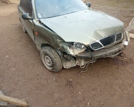 Зелений Деу Сенс, об'ємом двигуна 1 л та пробігом 240 тис. км за 12 $, фото 1 на Automoto.ua