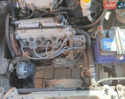 Зеленый Дэу Сенс, объемом двигателя 1.3 л и пробегом 232 тыс. км за 1600 $, фото 1 на Automoto.ua