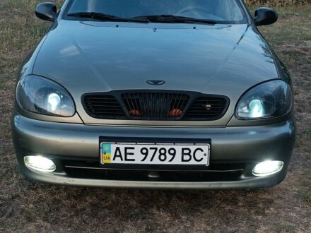 Дэу Сенс 2003 в Днепре (Днепропетровске) на Automoto.ua Зеленый Дэу Сенс, объемом двигателя 0 л и пробегом 263 тыс. км за 2150 $, фото 1 на Automoto.ua