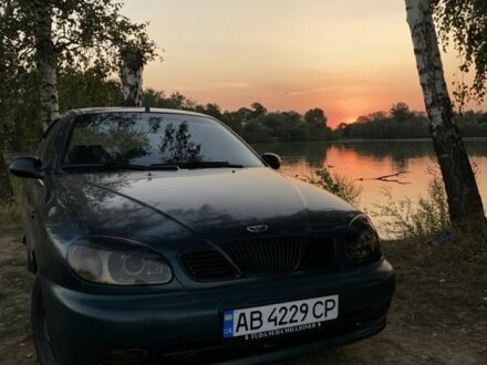 Деу Сенс 2004 у Вінниці на Automoto.ua Зелений Деу Сенс, об'ємом двигуна 1.5 л та пробігом 220 тис. км за 2400 $, фото 1 на Automoto.ua