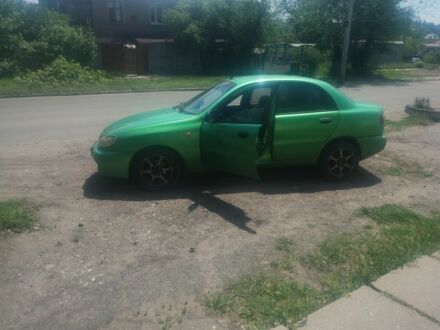 Деу Сенс 2004 у Дніпро (Дніпропетровську) на Automoto.ua Зелений Деу Сенс, об'ємом двигуна 1.5 л та пробігом 329 тис. км за 1700 $, фото 1 на Automoto.ua
