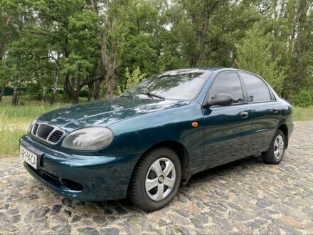 Деу Сенс 2004 у Ахтырке на Automoto.ua Зелений Деу Сенс, об'ємом двигуна 1.5 л та пробігом 196 тис. км за 2000 $, фото 1 на Automoto.ua