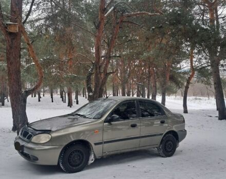 Зеленый Дэу Сенс, объемом двигателя 0 л и пробегом 175 тыс. км за 2400 $, фото 1 на Automoto.ua