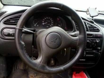 Зеленый Дэу Сенс, объемом двигателя 1.3 л и пробегом 5 тыс. км за 1000 $, фото 1 на Automoto.ua