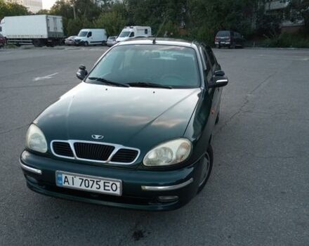 Зеленый Дэу Сенс, объемом двигателя 1.3 л и пробегом 300 тыс. км за 1950 $, фото 1 на Automoto.ua