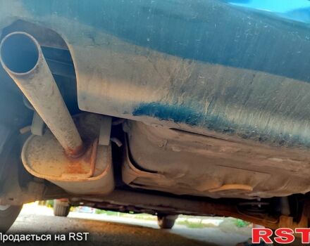 Зелений Деу Сенс, об'ємом двигуна 1.3 л та пробігом 230 тис. км за 1500 $, фото 1 на Automoto.ua