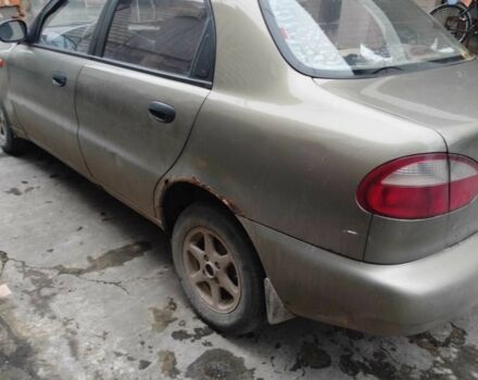 Зеленый Дэу Сенс, объемом двигателя 1.5 л и пробегом 300 тыс. км за 1200 $, фото 1 на Automoto.ua