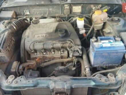 Деу Сенс 2004 у Белой Церкве на Automoto.ua Зелений Деу Сенс, об'ємом двигуна 1.3 л та пробігом 240 тис. км за 800 $, фото 1 на Automoto.ua