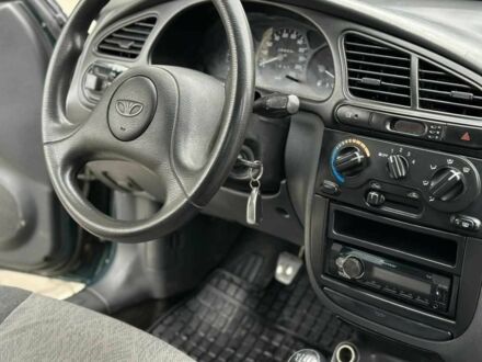 Зелений Деу Сенс, об'ємом двигуна 1.5 л та пробігом 240 тис. км за 1200 $, фото 1 на Automoto.ua