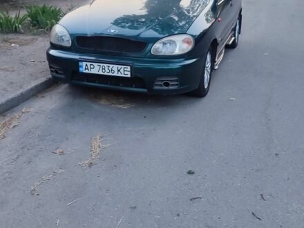 Зелений Деу Сенс, об'ємом двигуна 1.4 л та пробігом 20 тис. км за 2000 $, фото 1 на Automoto.ua