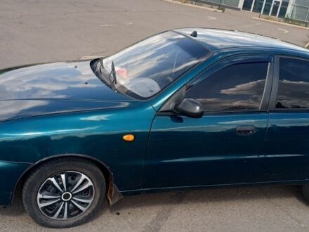 Деу Сенс 2004 у Кривому Розі на Automoto.ua Зелений Деу Сенс, об'ємом двигуна 1.3 л та пробігом 216 тис. км за 1800 $, фото 1 на Automoto.ua