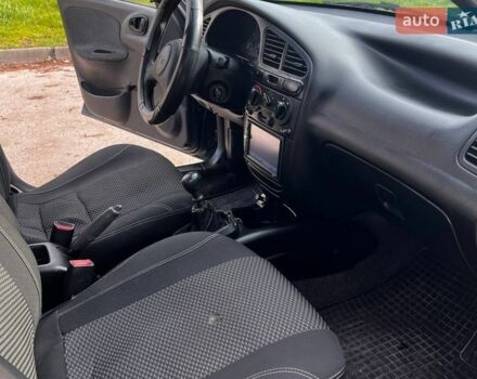 Зелений Деу Сенс, об'ємом двигуна 1.3 л та пробігом 179 тис. км за 2400 $, фото 1 на Automoto.ua