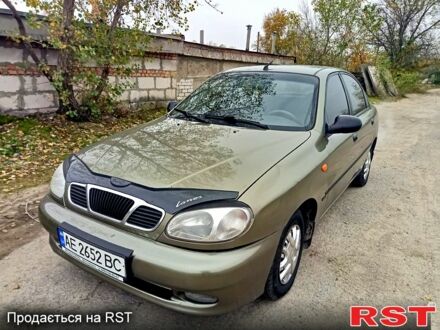 Зеленый Дэу Сенс, объемом двигателя 1.3 л и пробегом 200 тыс. км за 1300 $, фото 1 на Automoto.ua