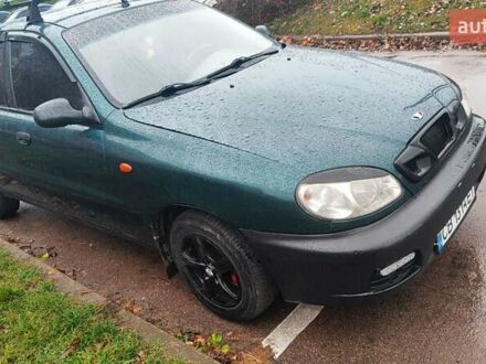 Зеленый Дэу Сенс, объемом двигателя 1.3 л и пробегом 243 тыс. км за 2250 $, фото 1 на Automoto.ua