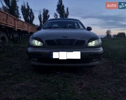 Зеленый Дэу Сенс, объемом двигателя 1.3 л и пробегом 205 тыс. км за 2200 $, фото 1 на Automoto.ua