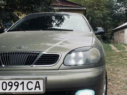 Дэу Сенс 2005 в Чернигове на Automoto.ua Зеленый Дэу Сенс, объемом двигателя 1.3 л и пробегом 240 тыс. км за 1900 $, фото 1 на Automoto.ua