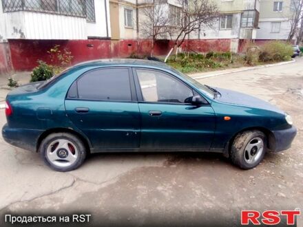 Зеленый Дэу Сенс, объемом двигателя 1.3 л и пробегом 235 тыс. км за 1350 $, фото 1 на Automoto.ua