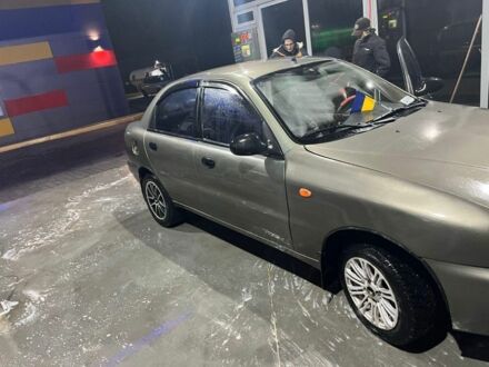 Дэу Сенс 2005 в Черкассах на Automoto.ua Зеленый Дэу Сенс, объемом двигателя 1.3 л и пробегом 220 тыс. км за 950 $, фото 1 на Automoto.ua