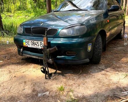 Зеленый Дэу Сенс, объемом двигателя 1.3 л и пробегом 100 тыс. км за 900 $, фото 1 на Automoto.ua