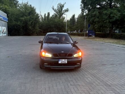 Деу Сенс 2006 у Миколаєві на Automoto.ua Зелений Деу Сенс, об'ємом двигуна 1.5 л та пробігом 214 тис. км за 1999 $, фото 1 на Automoto.ua