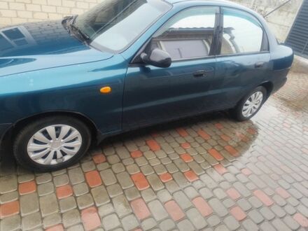 Зеленый Дэу Сенс, объемом двигателя 1.5 л и пробегом 152 тыс. км за 2200 $, фото 1 на Automoto.ua