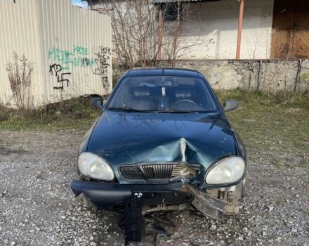 Зелений Деу Сенс, об'ємом двигуна 1.5 л та пробігом 200 тис. км за 500 $, фото 1 на Automoto.ua