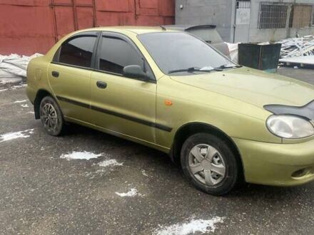 Зеленый Дэу Сенс, объемом двигателя 1.3 л и пробегом 200 тыс. км за 1650 $, фото 1 на Automoto.ua