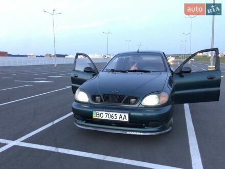 Дэу Сенс 2007 в Зборов на Automoto.ua Зеленый Дэу Сенс, объемом двигателя 0.25 л и пробегом 300 тыс. км за 1000 $, фото 1 на Automoto.ua